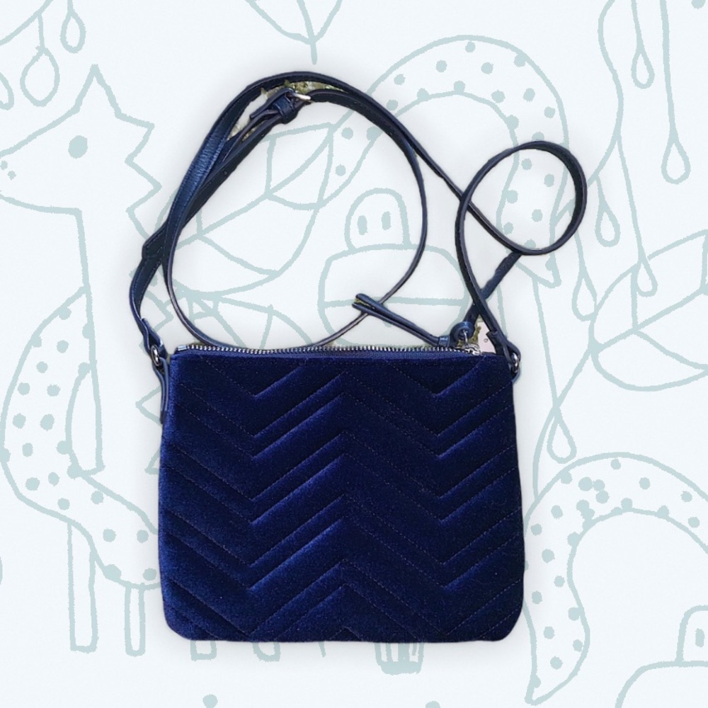 NWT OLD NAVY NAVY BLUE VELVET CROSS BODY PURSE